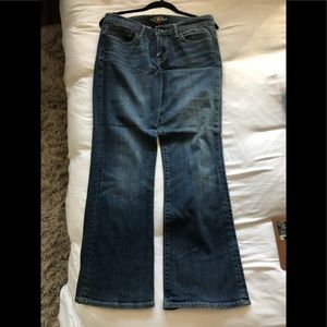 Lucky Brand jeans
